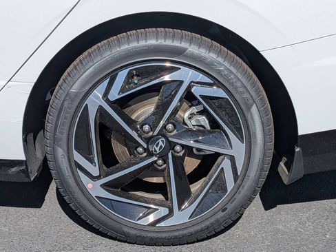 New 2026 Hyundai Sonata SEL FWD image 11
