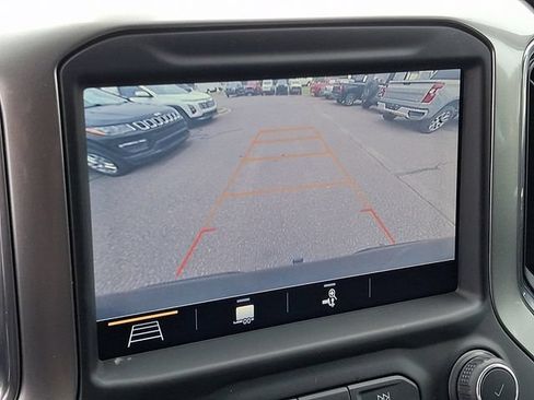 Used 2019 Chevrolet Silverado 1500 LT Trail Boss AWD/4WD image 11