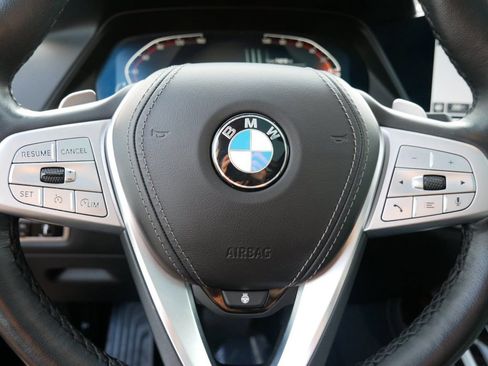 Used 2021 BMW X7 xDrive40i w/ Executive Package AWD/4WD image 19