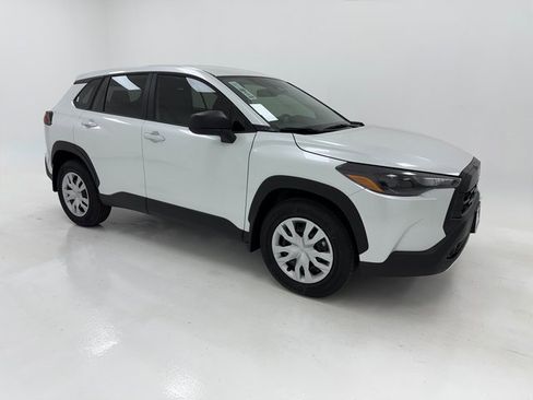 New 2026 Toyota Corolla Cross L image 1