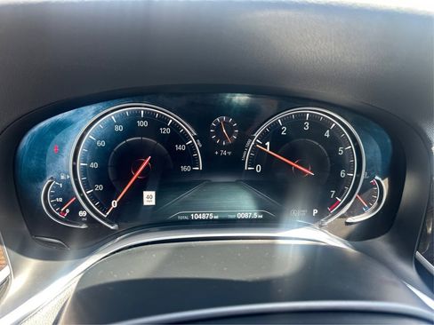Used 2019 BMW 740i xDrive AWD/4WD image 26
