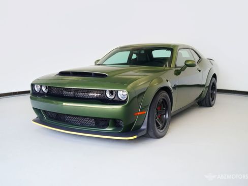Used 2018 Dodge Challenger SRT Demon RWD image 2