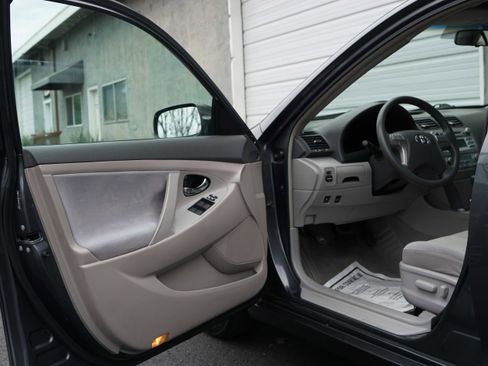 Used 2009 Toyota Camry Hybrid image 35