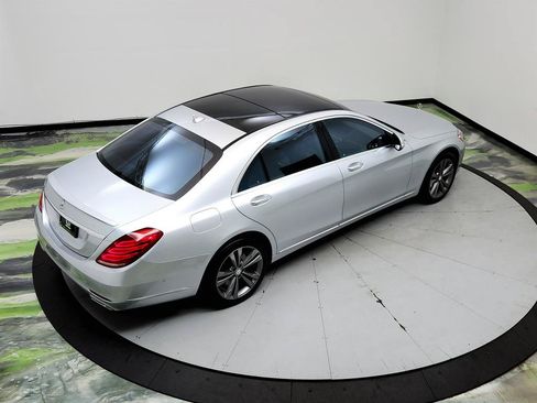 Used 2014 Mercedes-Benz S 550 Sedan image 36