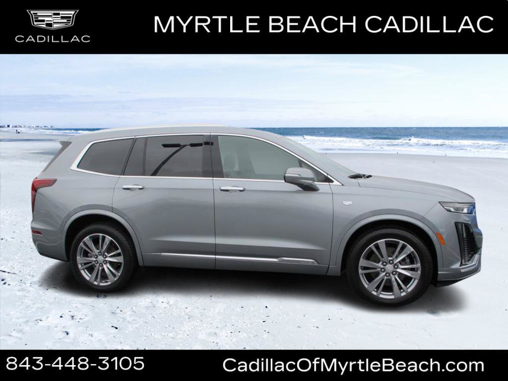 Used 2023 Cadillac XT6 Premium Luxury FWD image 2