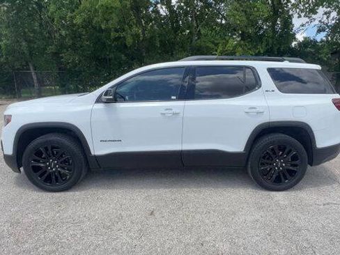 Used 2023 GMC Acadia SLE w/ Elevation Edition FWD image 5