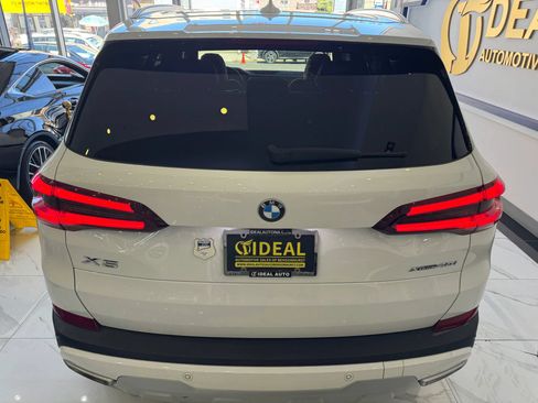 Used 2023 BMW X5 xDrive40i w/ Premium Package AWD/4WD image 6