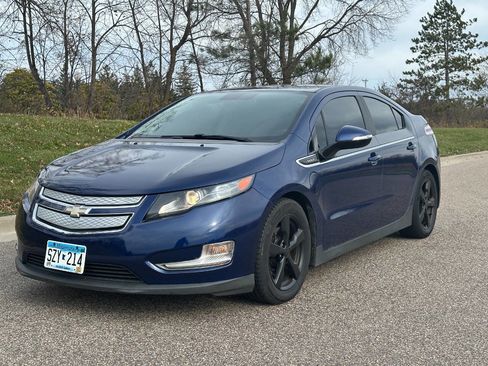 Used 2013 Chevrolet Volt Premium w/ Premium Trim Package image 1