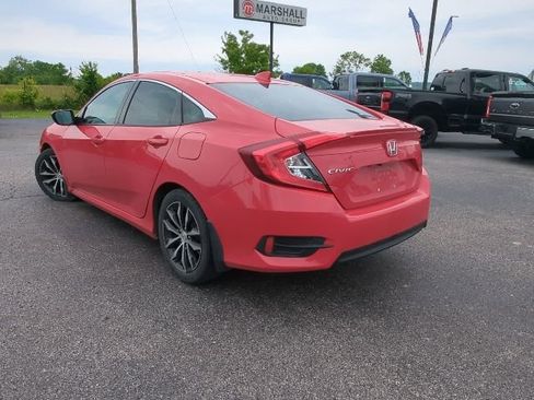 Used 2018 Honda Civic EX-T image 26