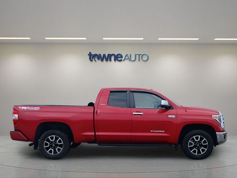 Used 2018 Toyota Tundra Limited w/ Limited Premium Package AWD/4WD image 6