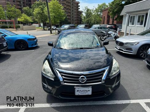 Used 2015 Nissan Altima 2.5 SV w/ Convenience Package FWD image 4