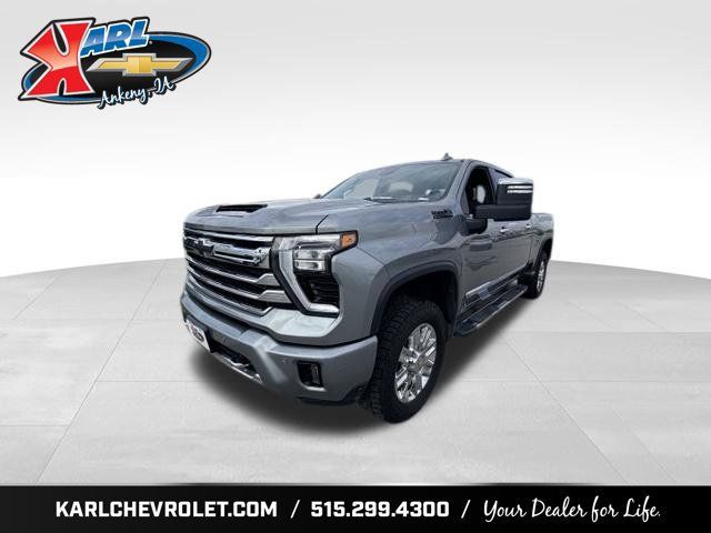 Used 2024 Chevrolet Silverado 2500 High Country w/ High Country Premium Package AWD/4WD image 1