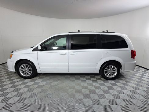 Used 2014 Dodge Grand Caravan SXT FWD image 8