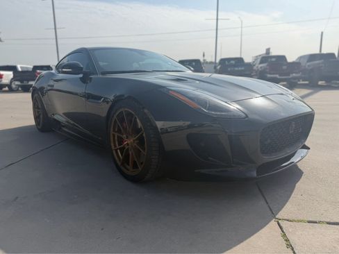Used 2016 Jaguar F-TYPE R AWD/4WD image 4
