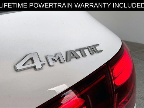 Used 2025 Mercedes-Benz GLA 250 4MATIC image 40