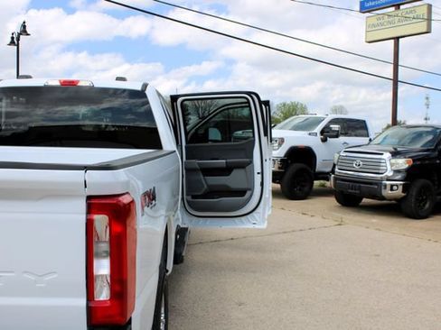 Used 2025 Ford F250 XLT AWD/4WD image 44