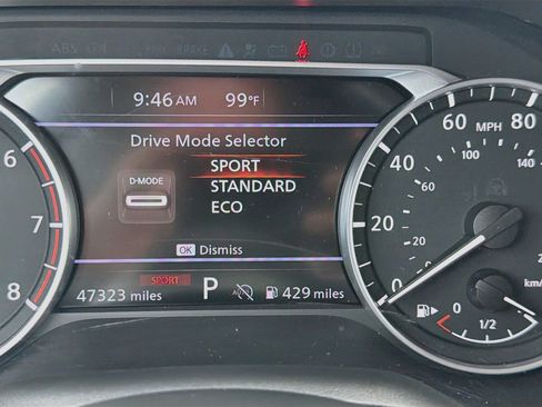 Used 2024 Nissan Rogue SV FWD image 28