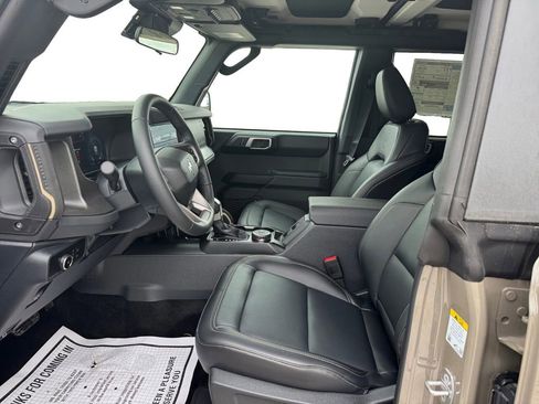 New 2026 Ford Bronco Badlands AWD/4WD image 11