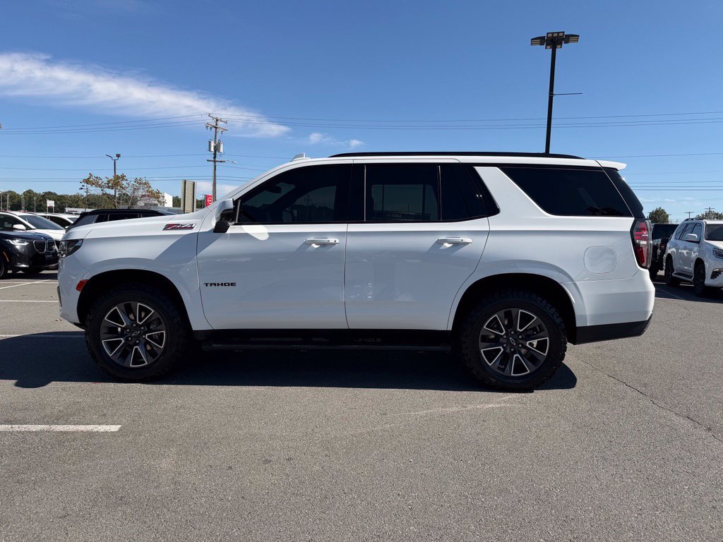 Used 2022 Chevrolet Tahoe Z71 w/ Luxury Package AWD/4WD image 4