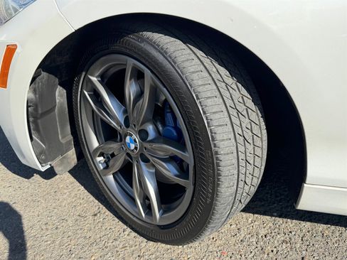 Used 2015 BMW M235i Convertible RWD image 29