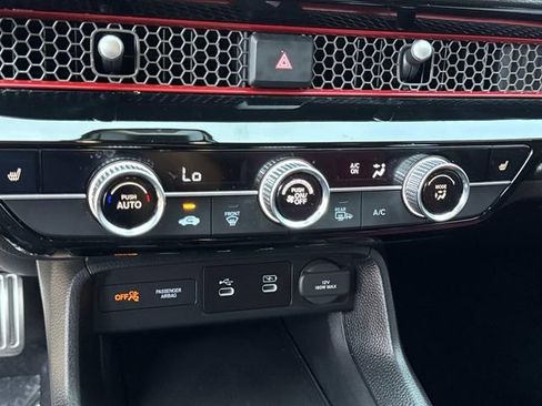 Used 2025 Honda Civic Si image 16