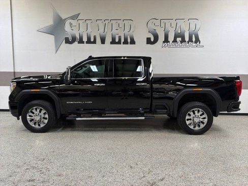 Used 2020 GMC Sierra 2500 Denali w/ Denali Ultimate Package AWD/4WD image 1