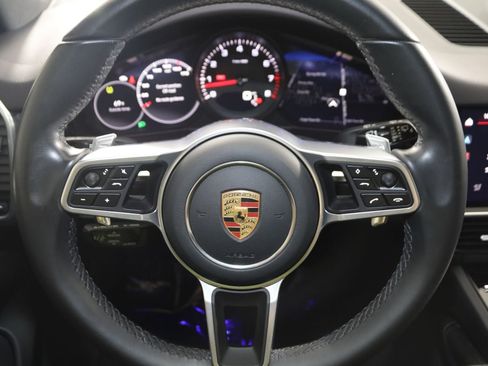 Used 2023 Porsche Cayenne Platinum Edition AWD/4WD image 42
