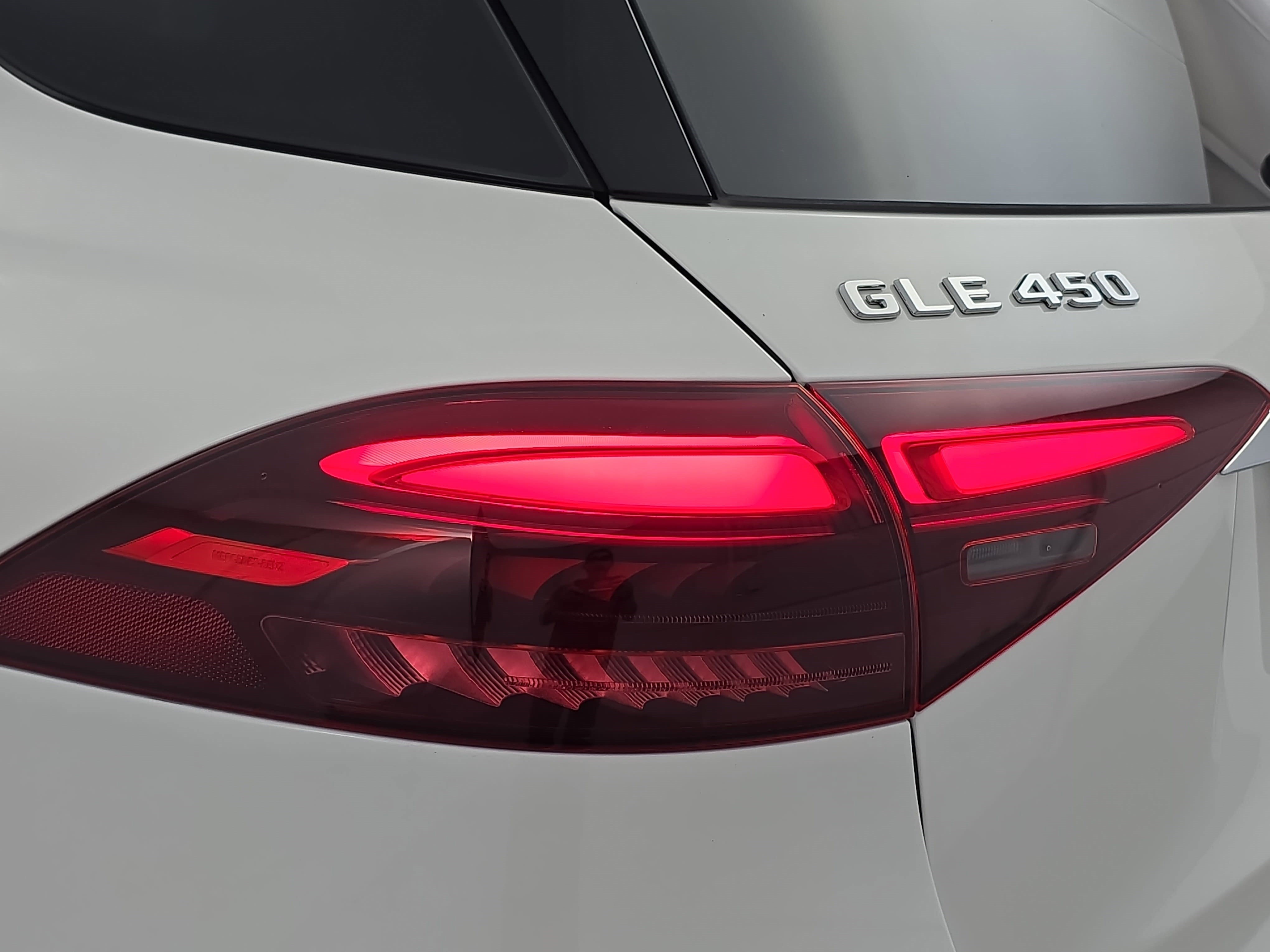 New 2026 Mercedes-Benz GLE 450 4MATIC image 35