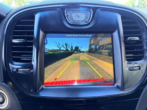 Used 2017 Chrysler 300 S image 20