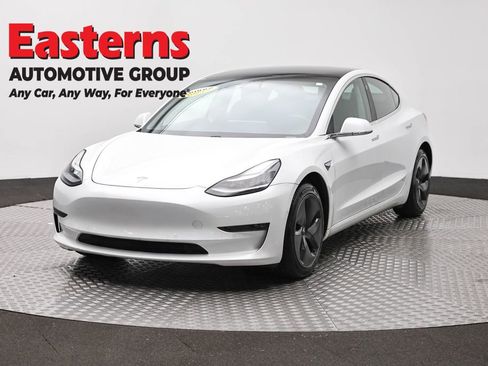 Used 2020 Tesla Model 3 Long Range image 1