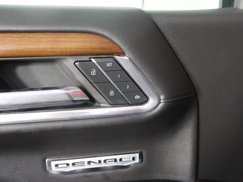 Used 2023 GMC Sierra 1500 Denali w/ Technology Package image 38