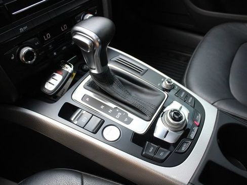 Used 2015 Audi A4 2.0T Premium Plus w/ Technology Package AWD/4WD image 18