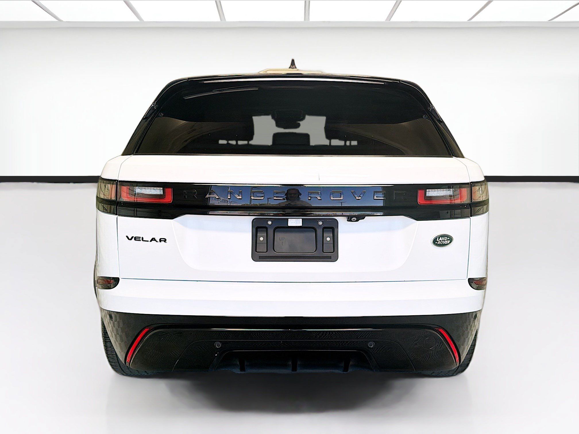 Used 2023 Land Rover Range Rover Velar R-Dynamic S AWD/4WD image 5