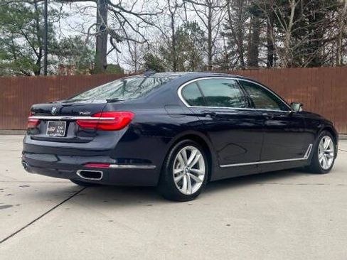Used 2016 BMW 750i xDrive AWD/4WD image 20