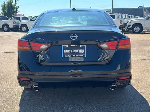New 2025 Nissan Altima 2.5 SR w/ SR Premium Package image 7