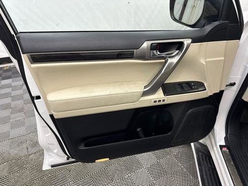Used 2023 Lexus GX 460 Premium AWD/4WD image 11