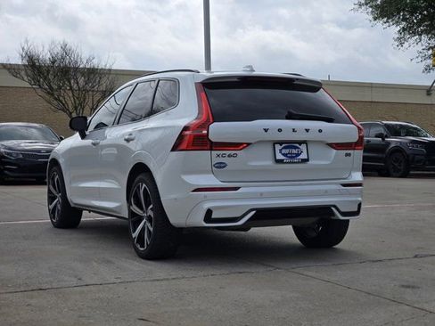 Used 2023 Volvo XC60 B5 Ultimate w/ Protection Package Premier FWD image 6
