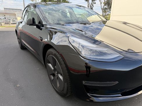 Used 2023 Tesla Model 3 Standard Range RWD image 7