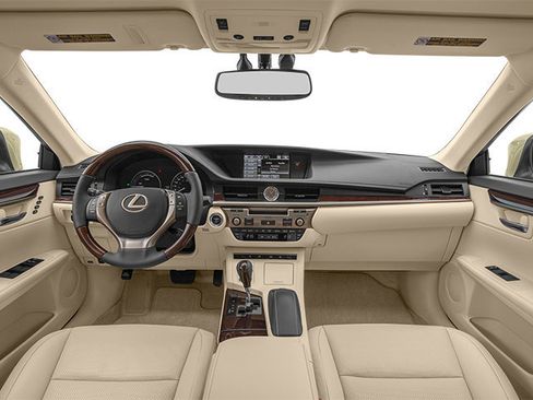 Used 2014 Lexus ES 300h w/ Luxury Package w/Bamboo Trim FWD image 7