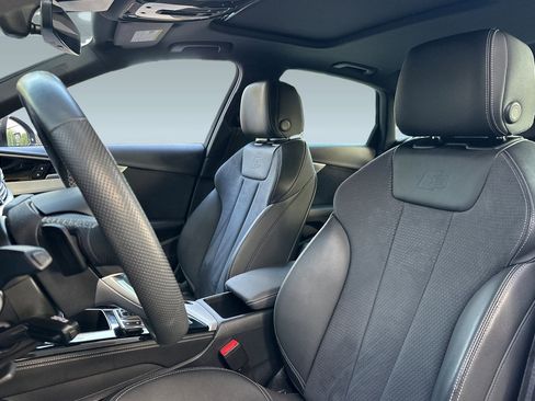 Used 2022 Audi A4 2.0T Premium Plus w/ Premium Plus Package image 5