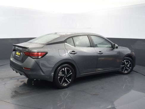 Used 2024 Nissan Sentra SV w/ All-Weather Package image 4