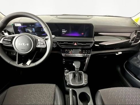 New 2026 Kia Seltos S image 6