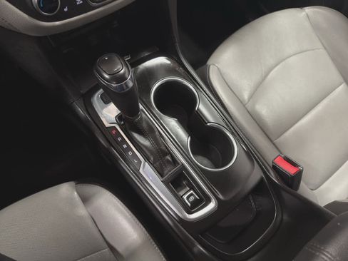 Used 2019 Chevrolet Equinox Premier image 24