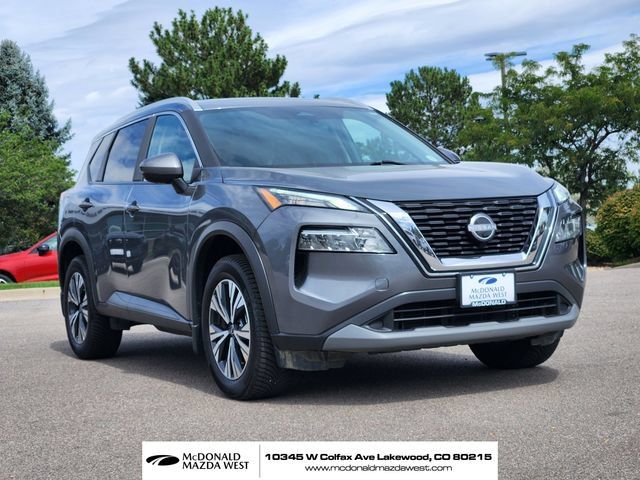 Used 2023 Nissan Rogue SV w/ SV Premium Package AWD/4WD image 3
