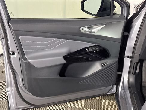 Certified 2023 Volkswagen ID.4 Pro S RWD image 11