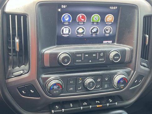 Used 2015 GMC Sierra 1500 SLT w/ All-Terrain Package AWD/4WD image 11