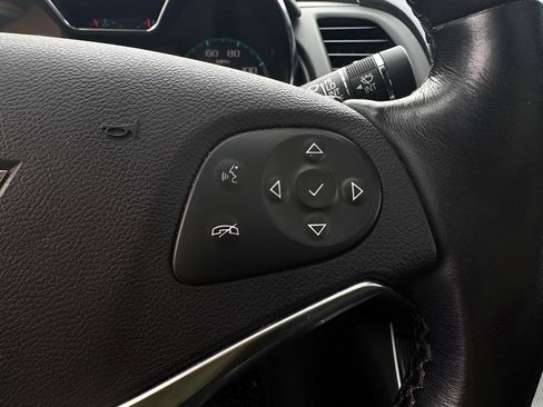 Used 2018 Chevrolet Impala Premier w/ Premier Confidence Package FWD image 26