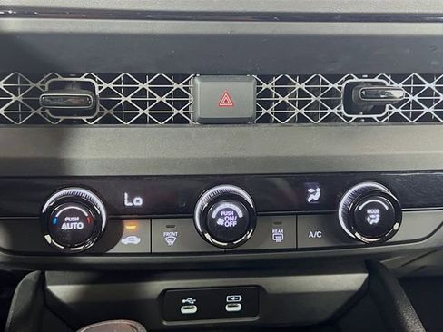 Used 2023 Honda Accord LX image 16