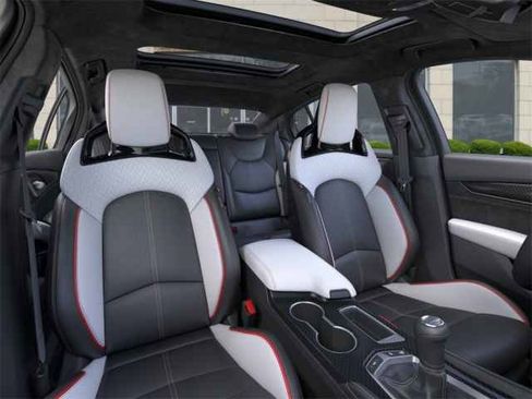 New 2026 Cadillac CT5 V Blackwing w/ Carbon Fiber 2 Package image 17