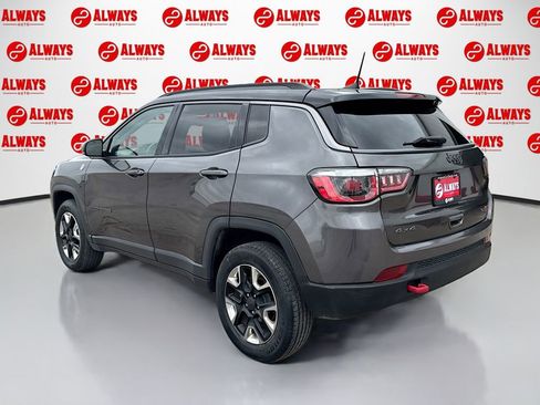 Used 2018 Jeep Compass Trailhawk w/ Leather Interior Group AWD/4WD image 8